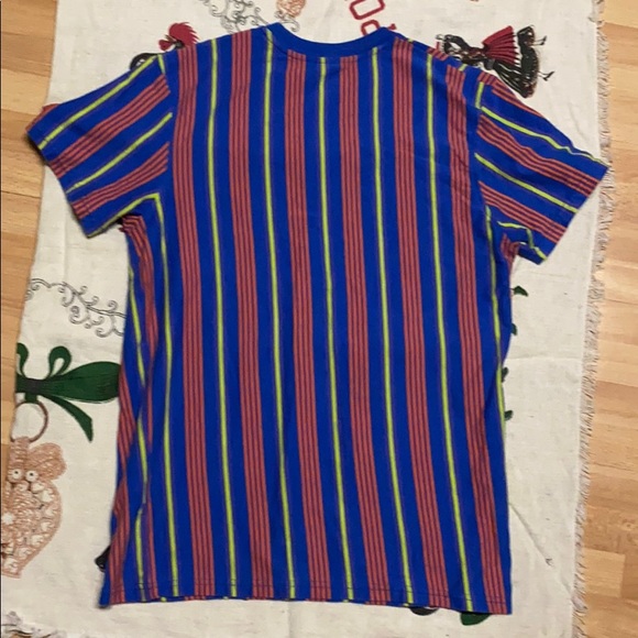 👕 Striped Staple Pigeon shirt 👕 - Picture 4 of 5